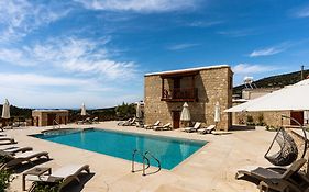Harma Traditional Boutique Suites